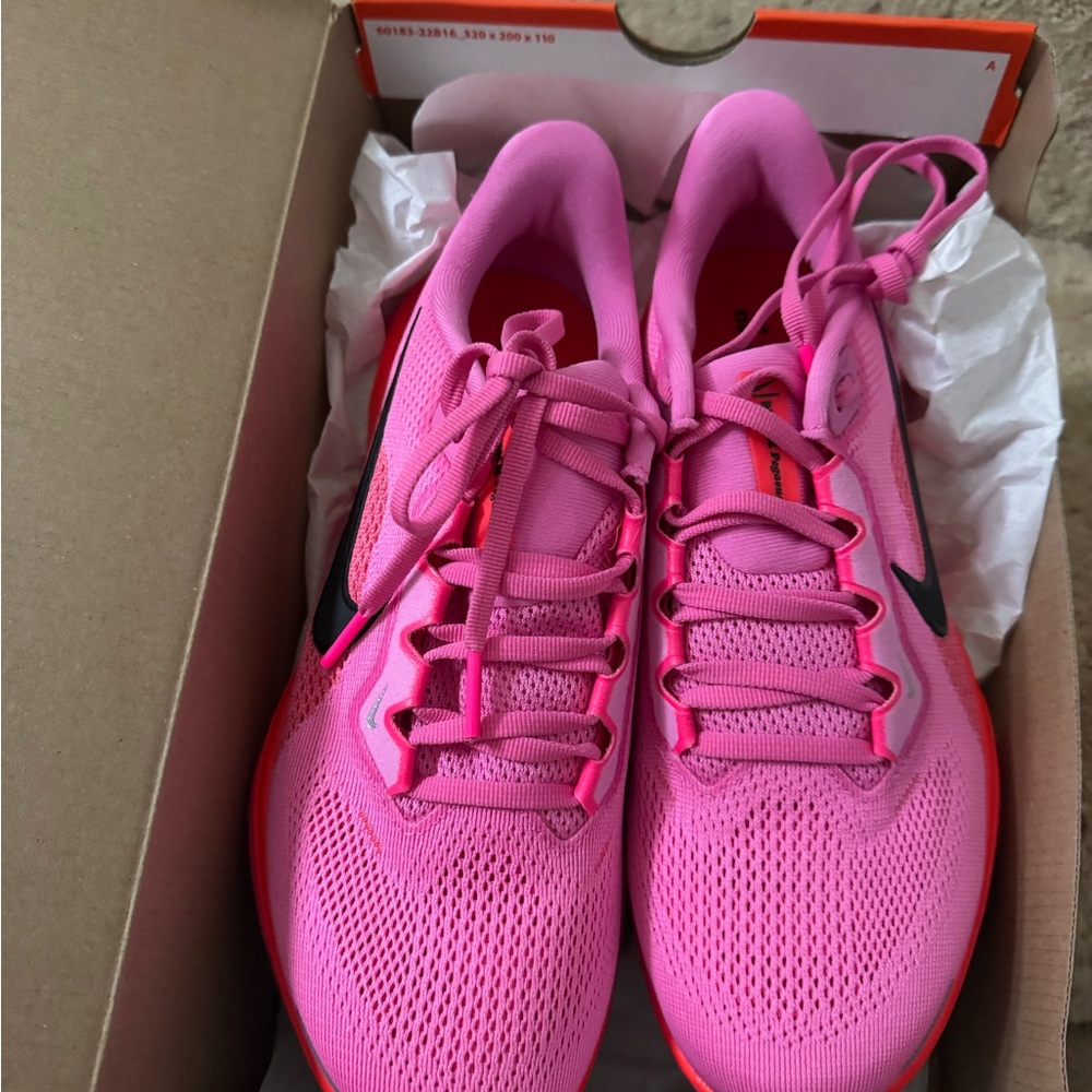 Brand New- Nike Women's Pink Running Shoes - Picture 4 of 4
